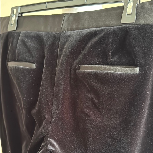 Theory The Power Velvet 3 Black Straight Leg Strech Trousers Size 10 - - Picture 11 of 13